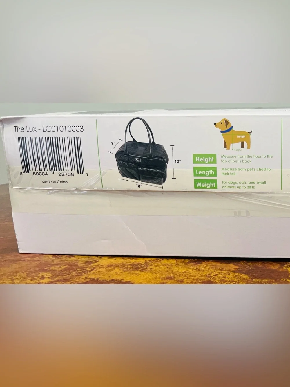 NIB Petique The Lux Pet Carrier - Luxury Vegan Leather - PRICE FIRM